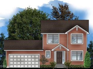 712 Juniper St NW, Bondurant, IA 50035