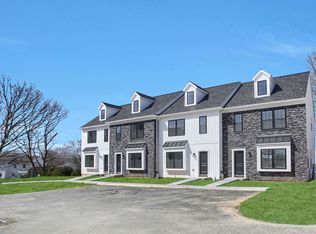 995 Old Elizabethtown Rd, Elizabethtown, PA 17022
