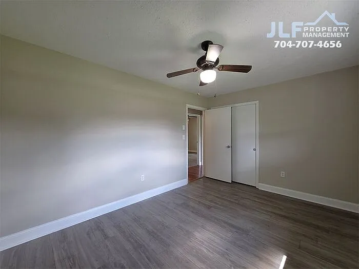1052 Rembrandt Dr SW #1052 — Photo 8