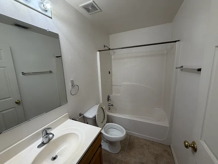 6327 Tabogi Trl — Photo 19