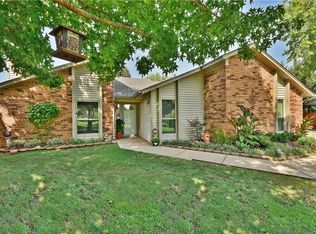 1000 Pine Dr, Edmond, OK 73034