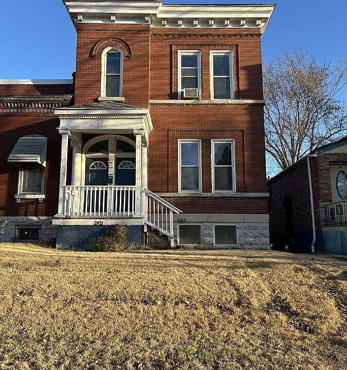 1st image of 2921 Magnolia Ave #2F