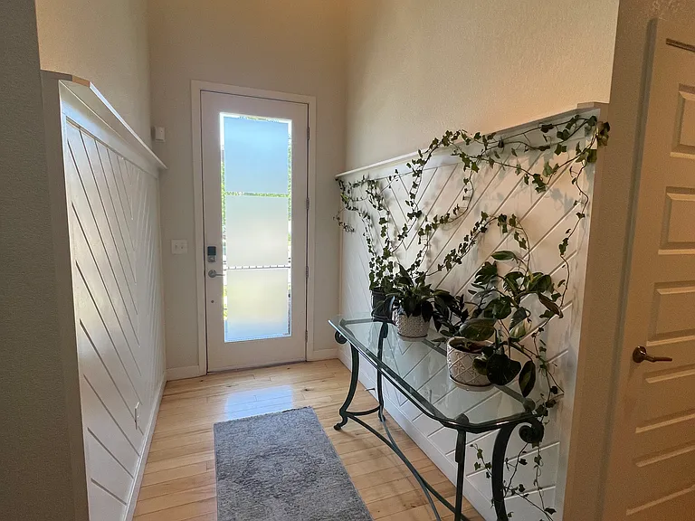 2050 W 67th Pl — Photo 10