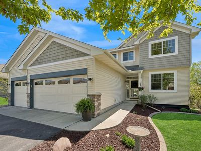 1131 Lorraine Ct, Carver, MN, 55315
