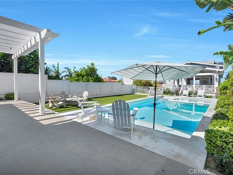 508 S Juanita Ave — Photo 41
