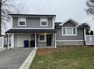 87 Hutchinson Pl, Clark, NJ 07066