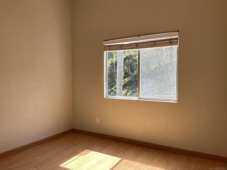 16134 Avenida Venusto #2 — Photo 17