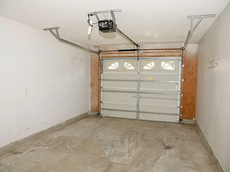 645 Jerrells Ave — Photo 23