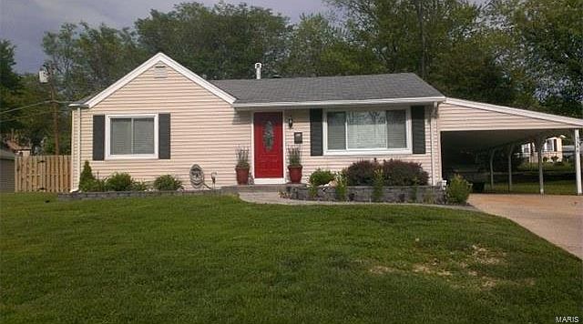 1st image of 3344 Delta Dr