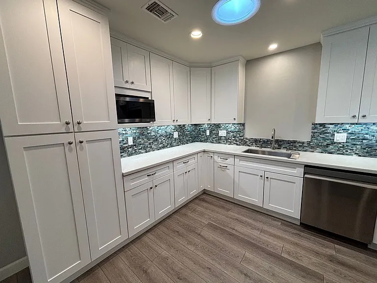 5502 Adenmoor Ave — Photo 9
