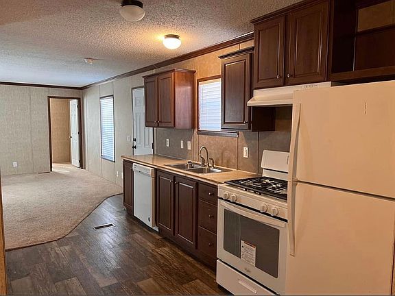 2nd image of 3620 NW Orange Ct