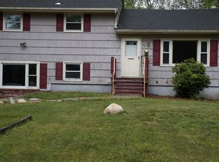 46 Arrowhead Rd #1, Bellingham, MA 02019