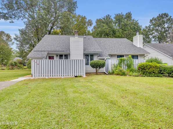 11 Mulberry Lane #A, New Bern, NC 28562