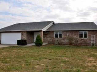 1953 W Popcorn Rd, Bloomington, IN 47403