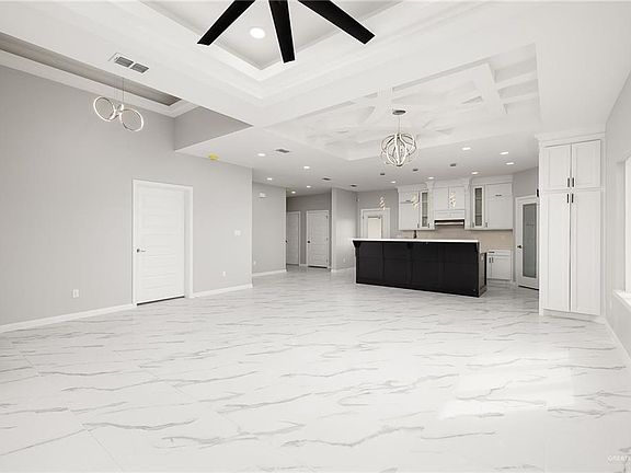 5th image of 2009 Zinnia Dr