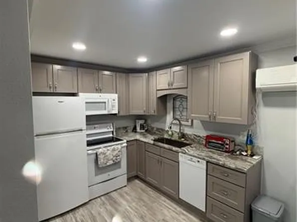 257 Cherokee St APT 2, New Orleans, LA 70118