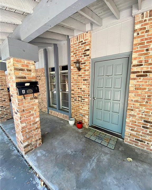 1st image of 6206 Shadow Valley Dr #A