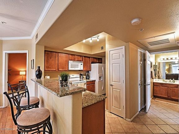 5th image of 15095 N Thompson Peak Pkwy Unit 1078