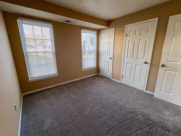 782 Southern Hills Dr — Photo 17
