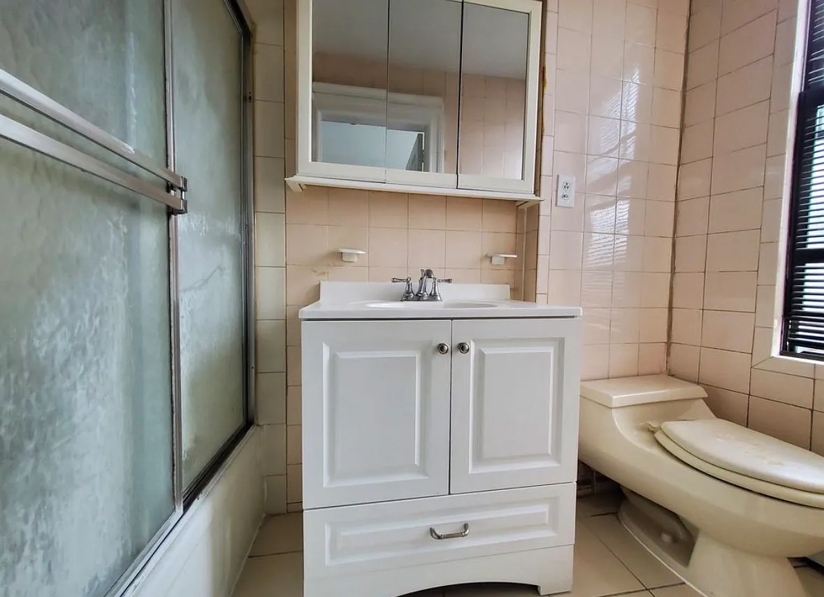 1 bed, $1,599 — Photo 4