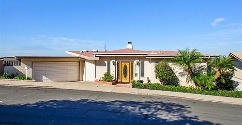 4362 Sheldon Drive La
        Mes