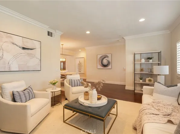 155 Harkness Ave APT 6, Pasadena, CA 91106