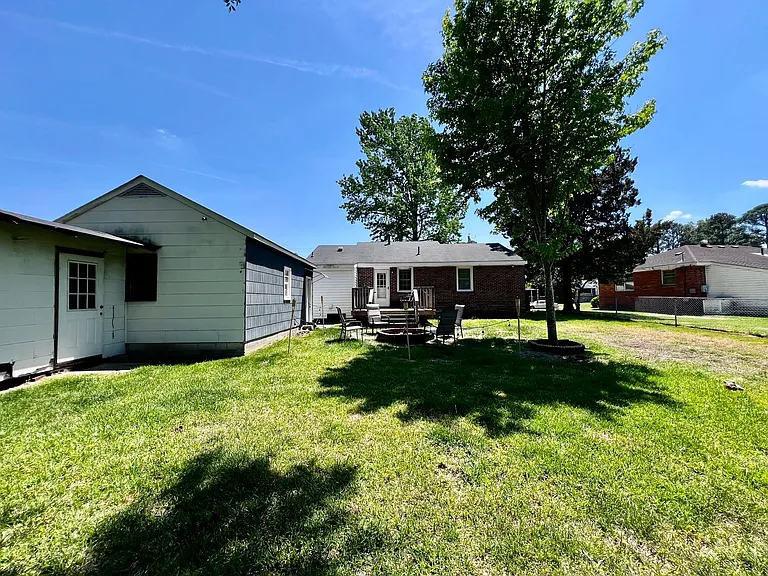 1114 Woodland Terrace Dr — Photo 20