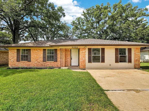 4502 Old Hearne Rd, Bryan, TX 77803