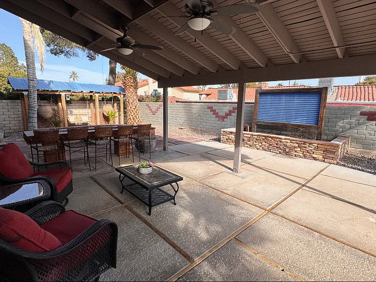 1721 Rambla Ct — Photo 6