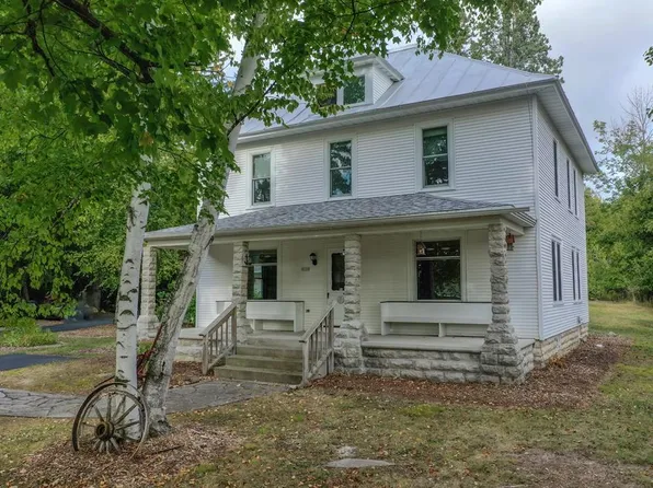 9530 Town Line Dr, Sister Bay, WI 54234