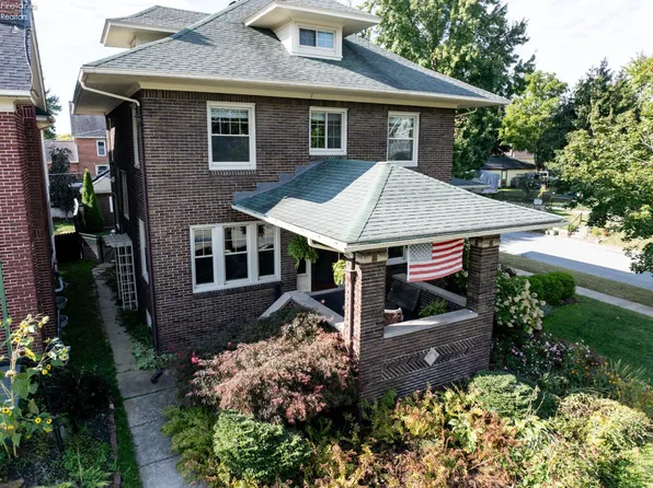 619 Hayes Ave, Fremont, OH 43420