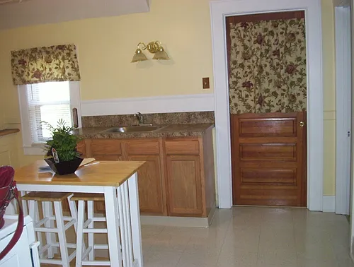 108 Avoca St #2 Photo 1