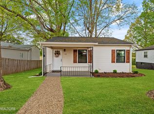 933 Cherry St, Alcoa, TN 37701