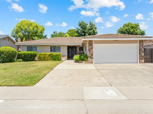 96 Parkshore Cir, Sacramento, CA 95831