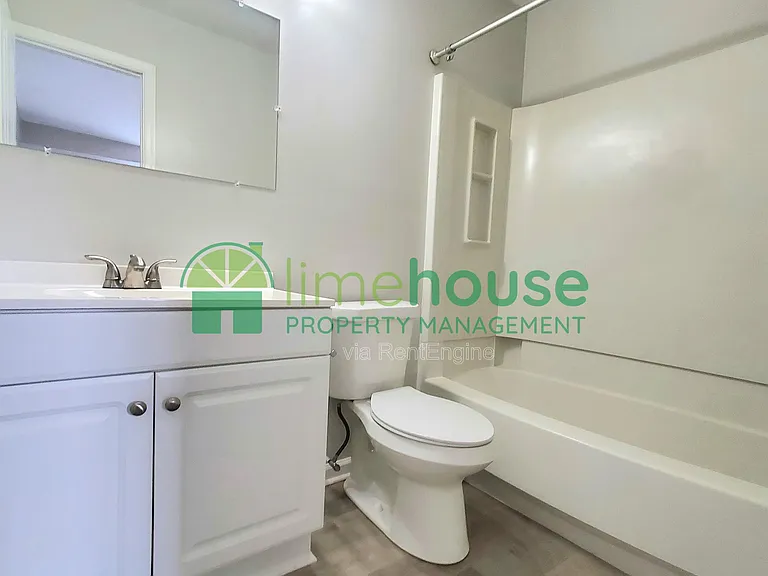 4942 April Ave — Photo 10
