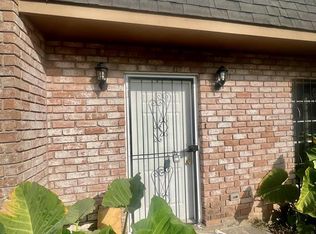 323 McFadden Hut Dr, Brownsville, TX 78520