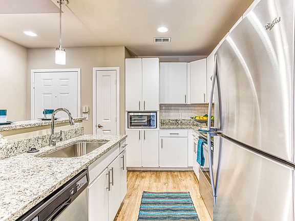 Lofts at Uptown Altamonte Upgraded Kitchen