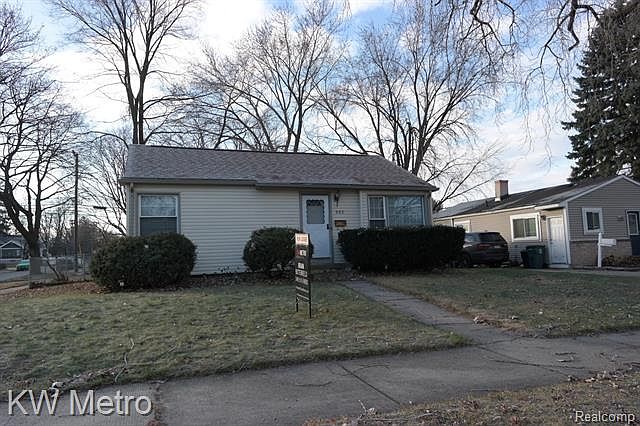 1st image of 503 Cherry Ave
