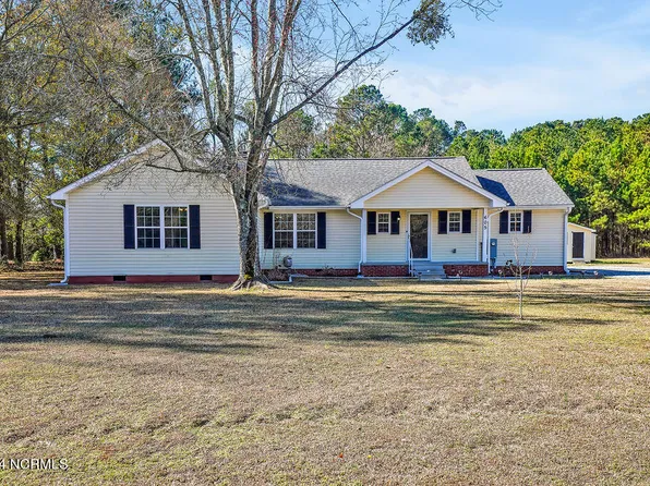 605 & 601 George Ii Highway SE, Winnabow, NC 28479