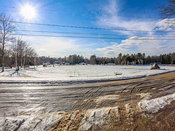 2nd image of 30 Dream Lake Dr
