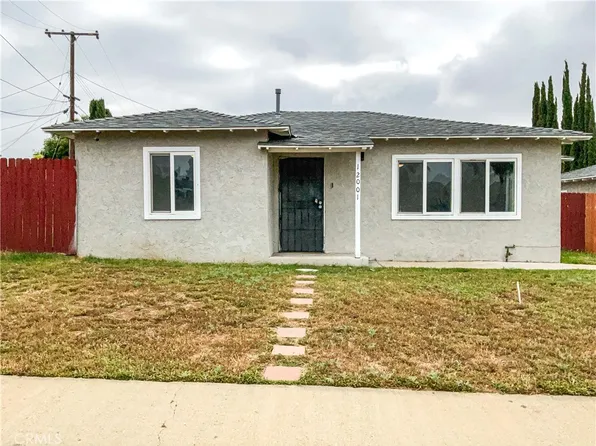 12001 Vivienda Ave, Grand Terrace, CA 92313