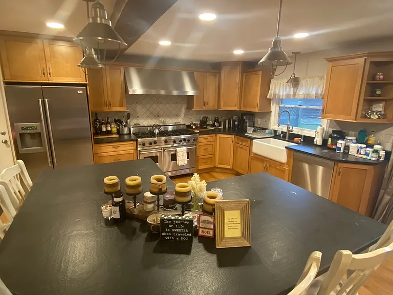 40 Milltown Rd — Photo 2