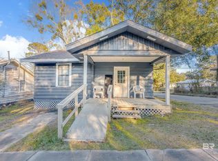 14 Southern St, Chickasaw, AL 36611