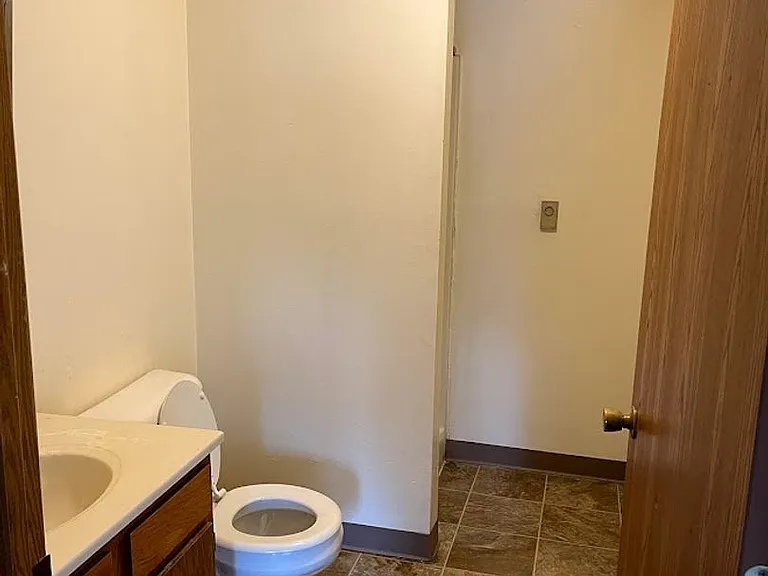 Hershey Manor Apartments — Photo 31