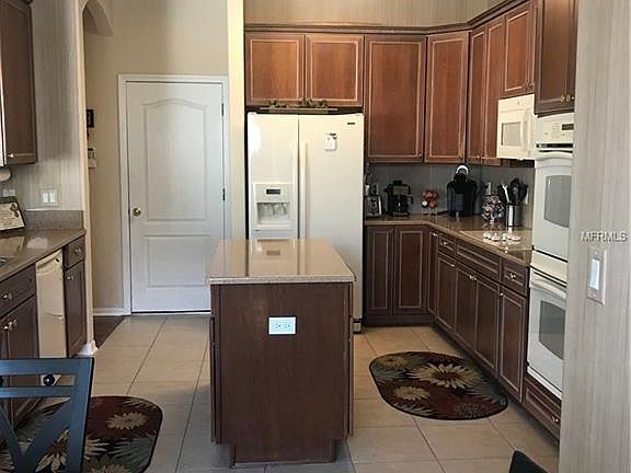 4th image of 2113 Colville Chase Dr