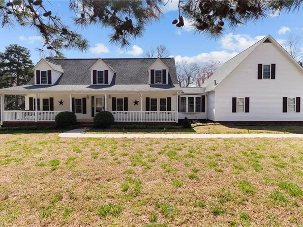 701 W Blume St, Landis, NC 28088