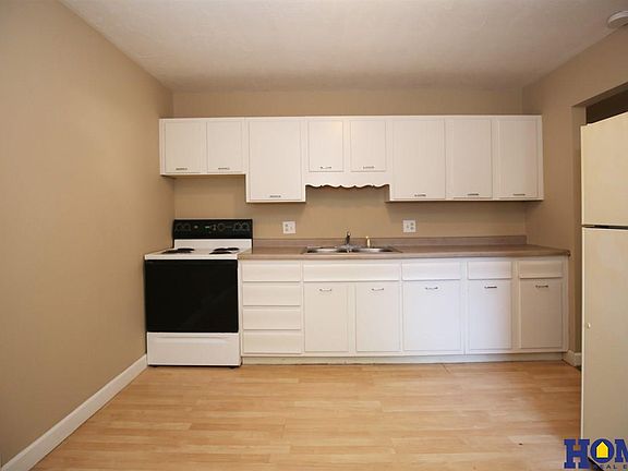 5th image of 5717 Knox St