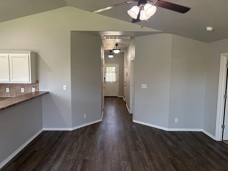 11004 N 118th Ave E — Photo 10