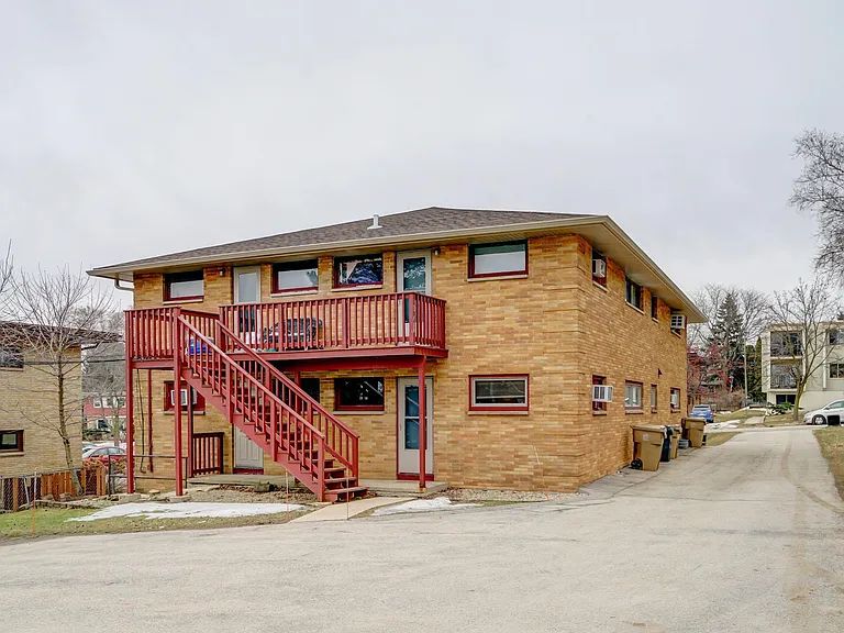4922 Ascot Ln #1 — Photo 32