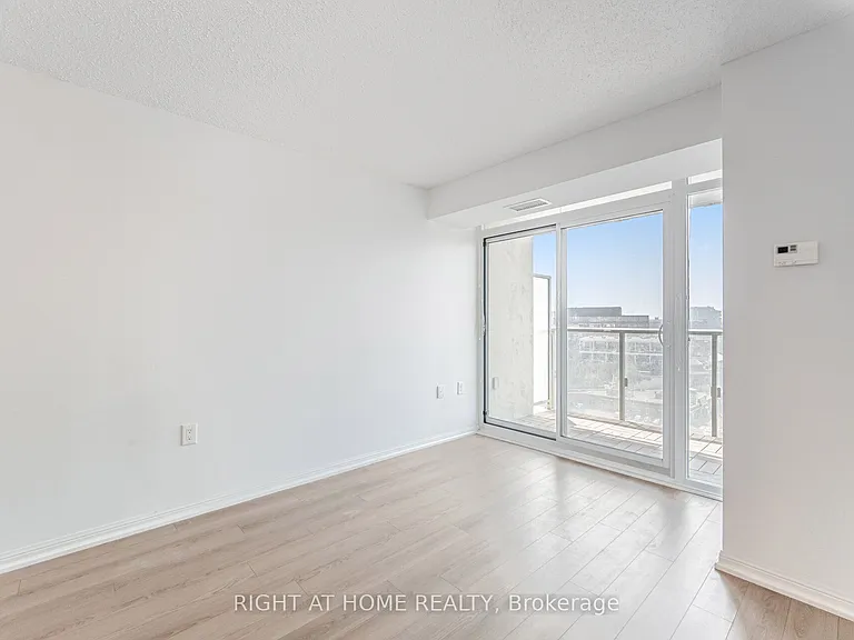 125 Western Battery Rd #1112 — Photo 17
